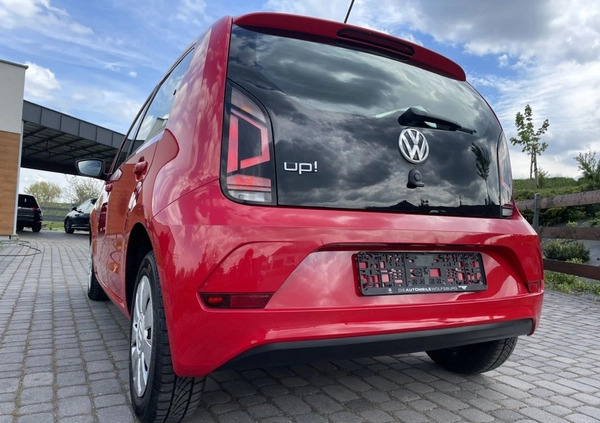 Volkswagen up! cena 31900 przebieg: 36000, rok produkcji 2018 z Poddębice małe 379